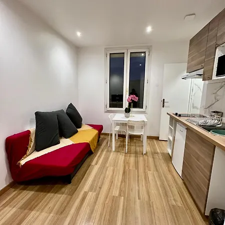 Chemin De Fer Apartment Gagny